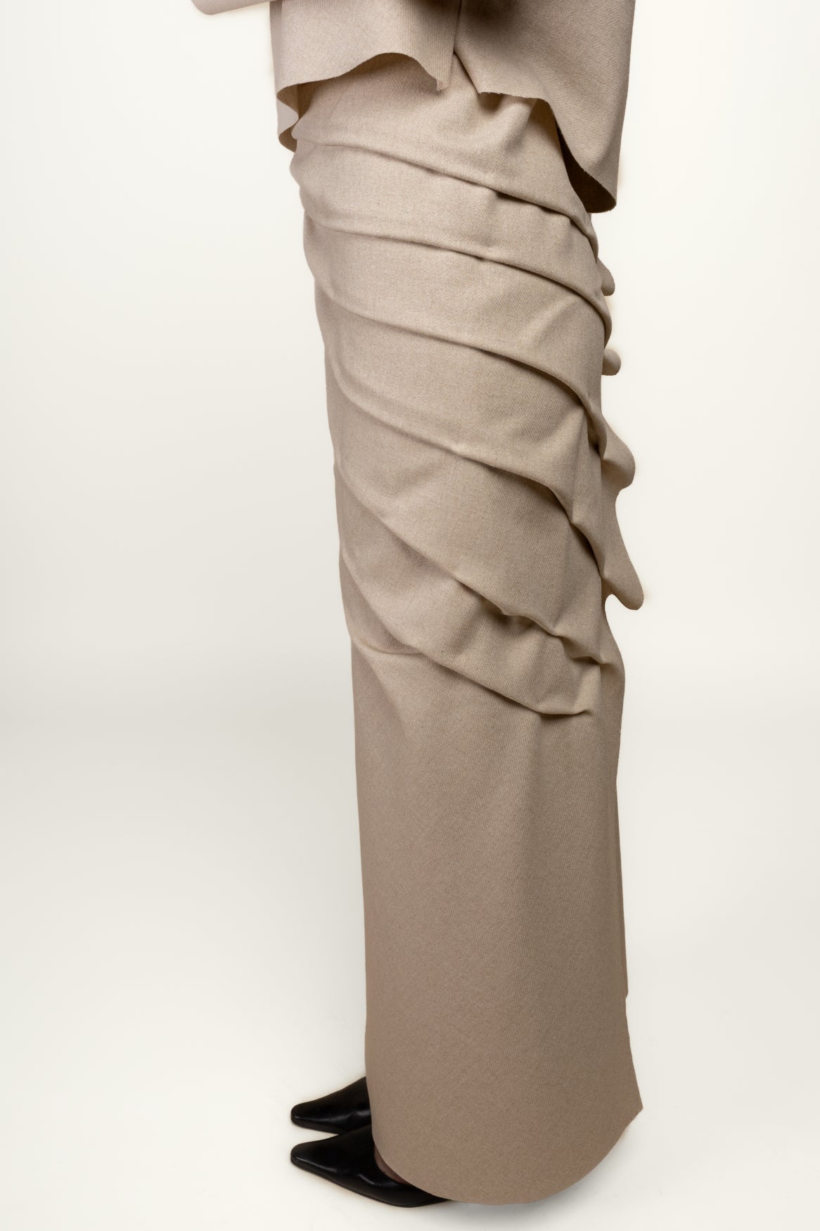 Model wearing HALCYON SKIRT | Lateral view | MAISON MAGDALENA