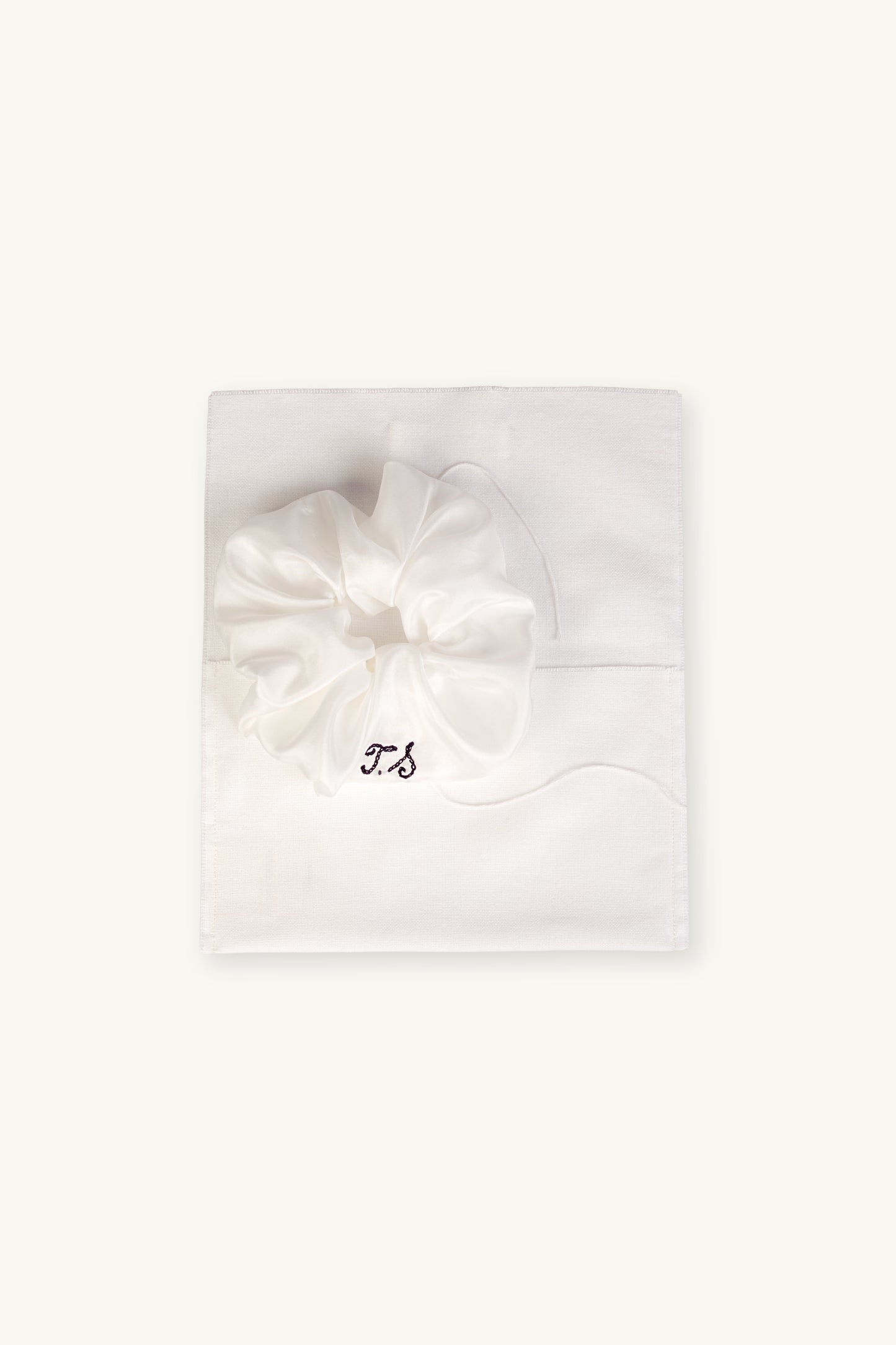 ANTIPASTI SCRUNCHIE - MAISON MAGDALENA