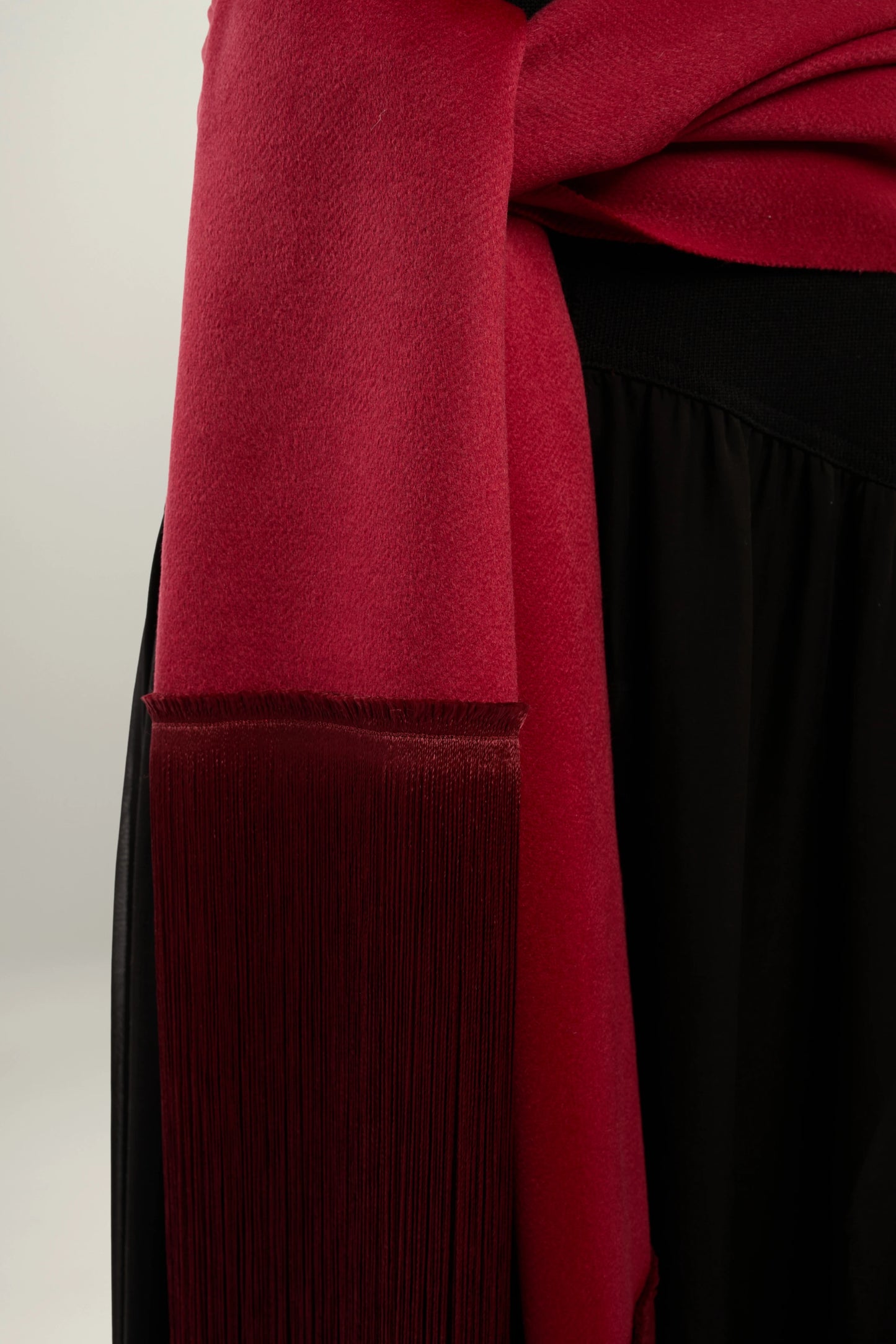 BRISA SCARF | BURGUNDY