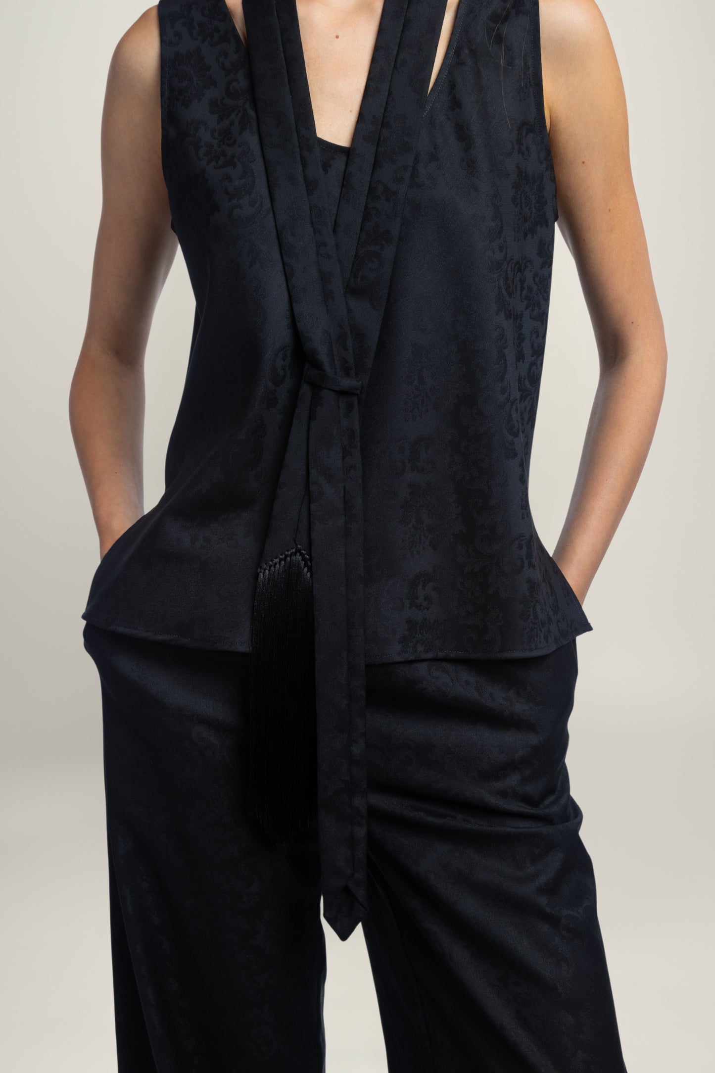 BRISA JACQUARD TIE | BLACK