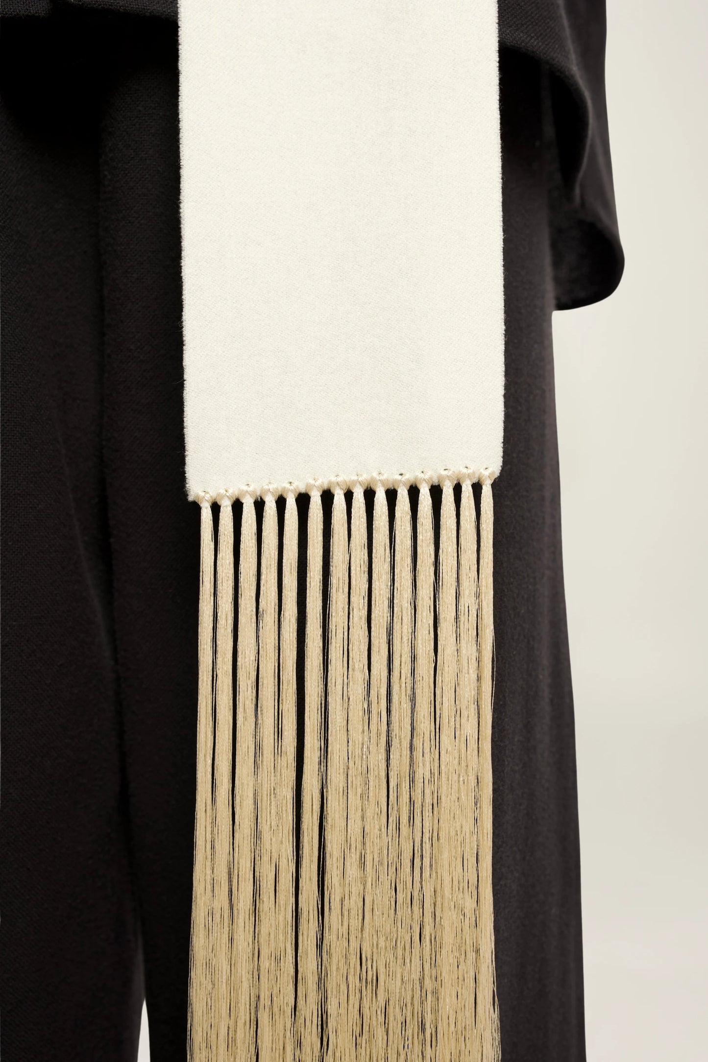 Brisa Slim Scarf | MAISON MAGDALENA | A Beige Scarf with a fringed finish