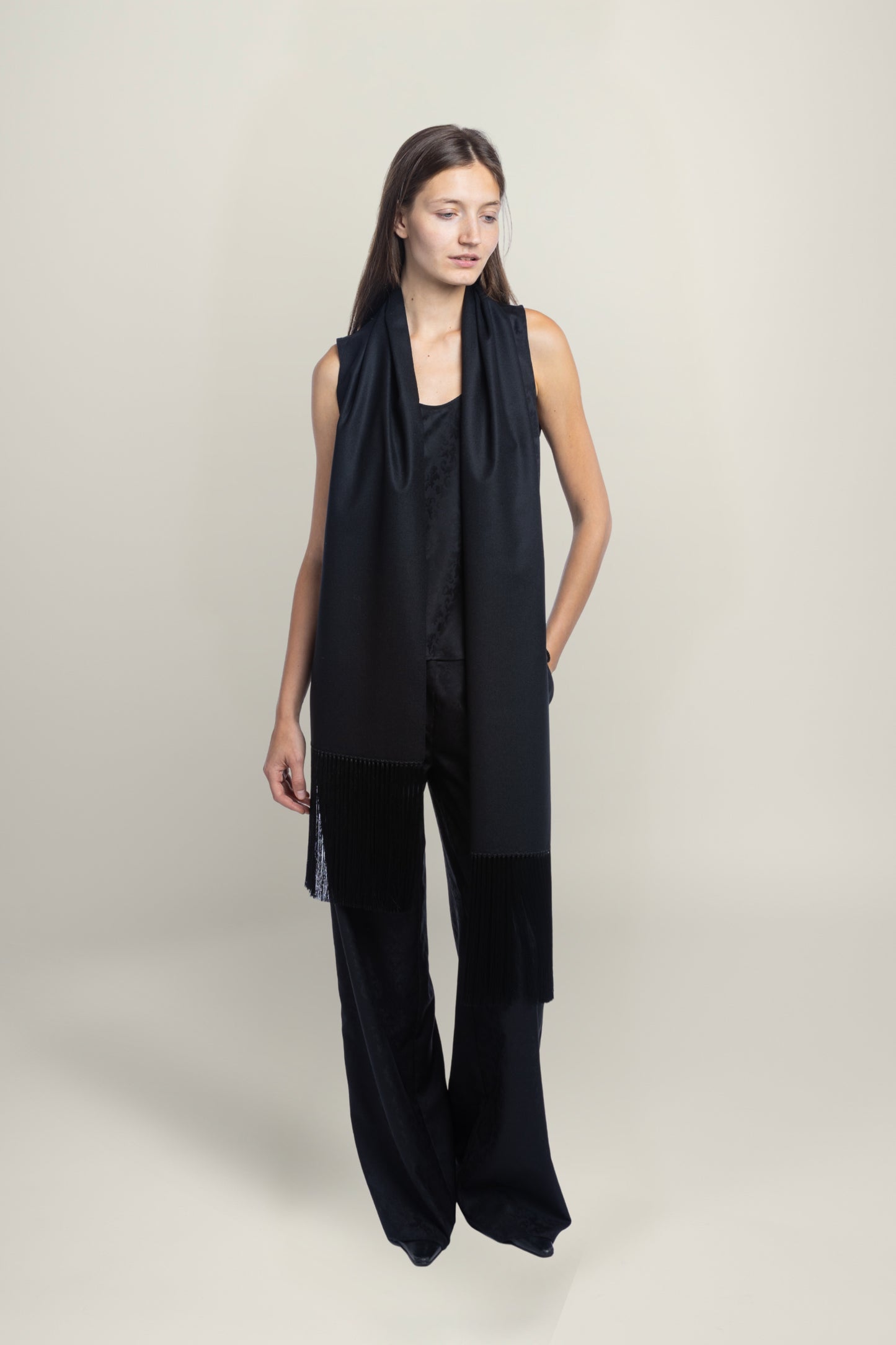 LINÉA SCARF | BLACK