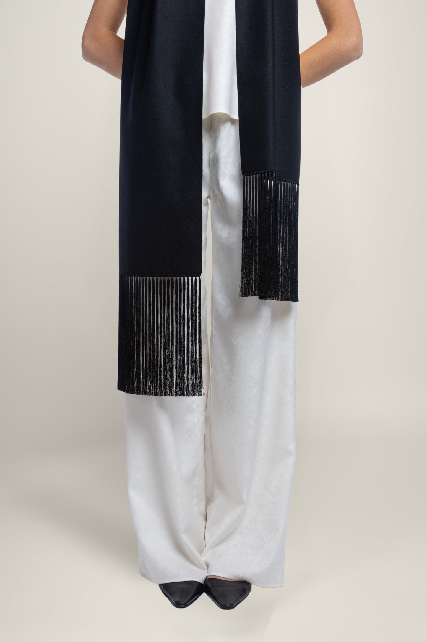 LINÉA SCARF | BLACK